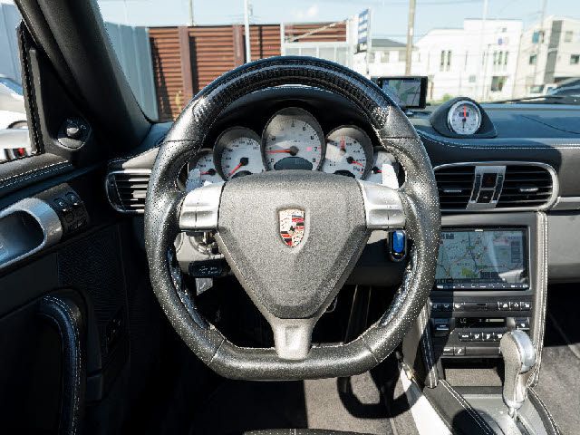 Porsche 911 2009-03 7559-22
