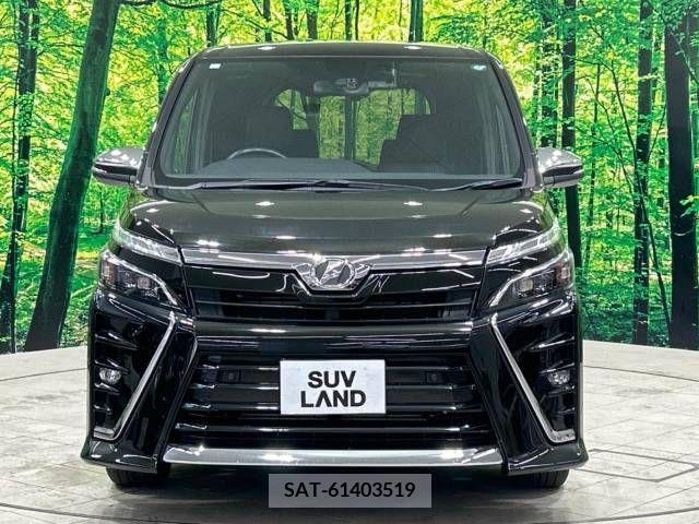 Toyota VOXY 2019-02 347288-15