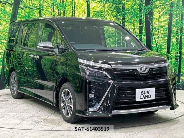 Toyota VOXY 2019-02 347288-17