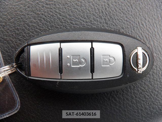 Nissan NOTE 2021-05 205692-17
