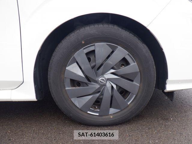 Nissan NOTE 2021-05 205692-18
