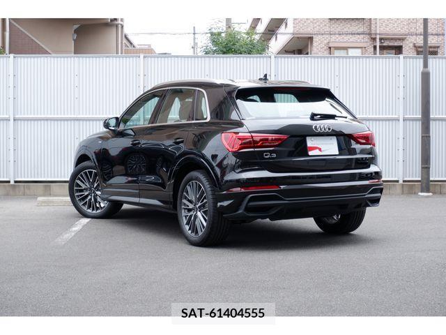 Audi Q3 2023-07 212305-2
