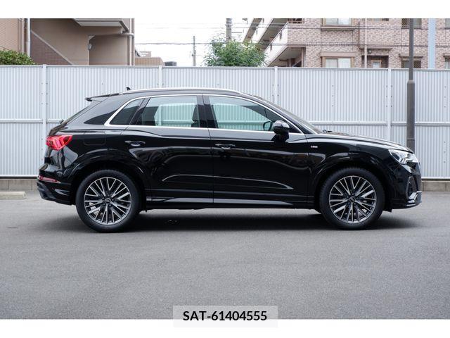 Audi Q3 2023-07 212305-4
