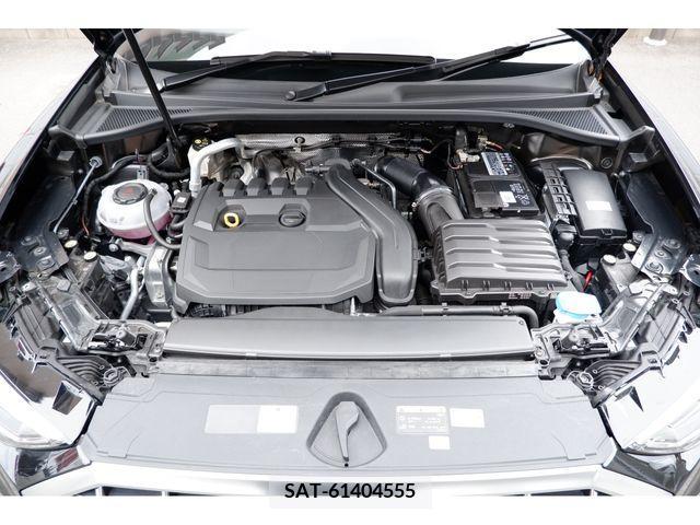 Audi Q3 2023-07 212305-11