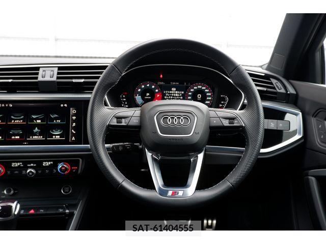 Audi Q3 2023-07 212305-9