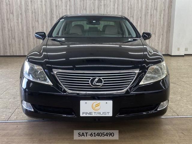 Lexus LS 2008-05 276633-1