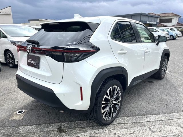 Toyota YARIS CROSS 2022-02 188302-12