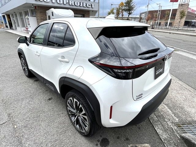 Toyota YARIS CROSS 2022-02 188302-7