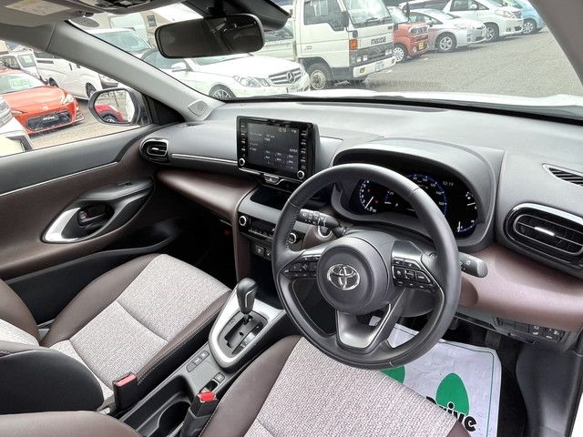 Toyota YARIS CROSS 2022-02 188302-15