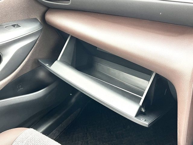 Toyota YARIS CROSS 2022-02 188302-27