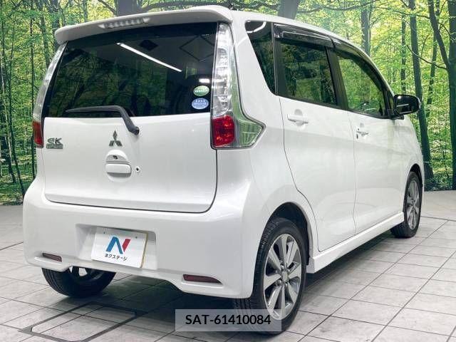 Mitsubishi EK CUSTOM 2013-10 379152-17