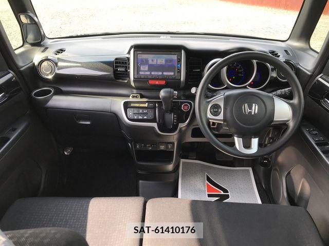 Honda N BOX CUSTOM 2016-10 213156-8