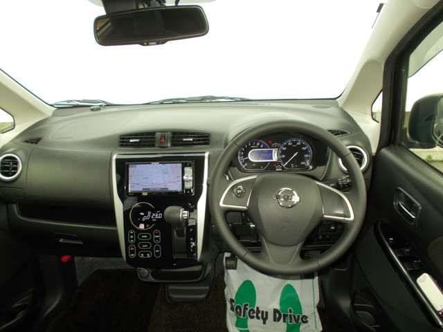 Nissan DAYZ 2018-07 7096-3