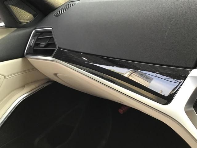 Bmw 3 SERIES 2022-04 14950-17