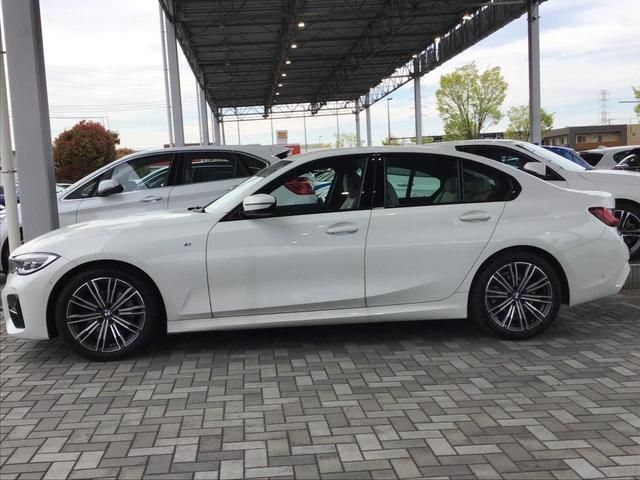 Bmw 3 SERIES 2022-04 14950-4