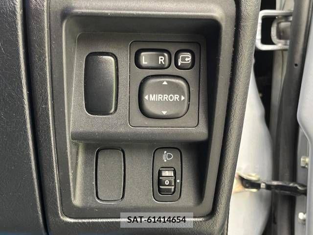 Mitsubishi PAJERO MINI 2009-04 251669-6