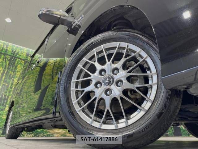 Toyota VOXY HYBRID 2018-11 373077-13
