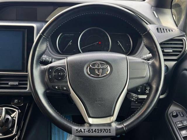 Toyota NOAH HYBRID 2016-09 365198-12