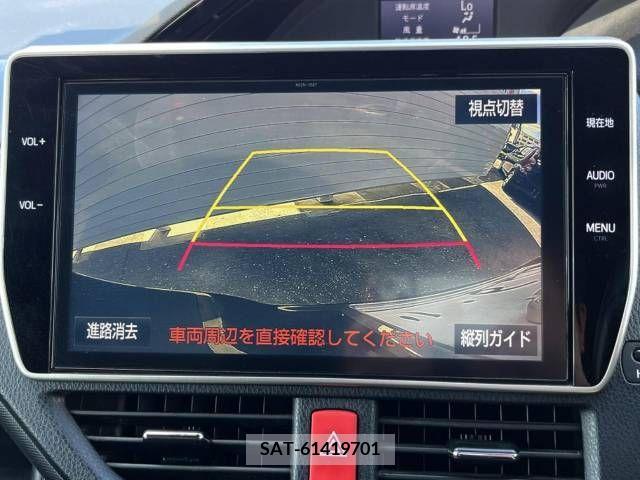 Toyota NOAH HYBRID 2016-09 365198-3