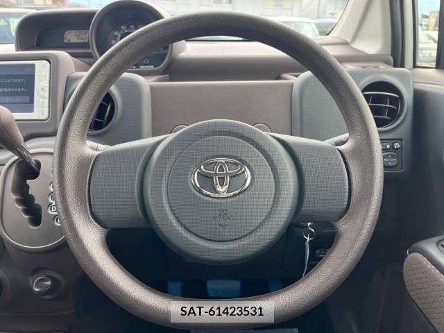 Toyota SPADE 2013-09 327675-11