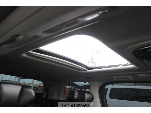 Toyota VELLFIRE 2016-11 289153-1