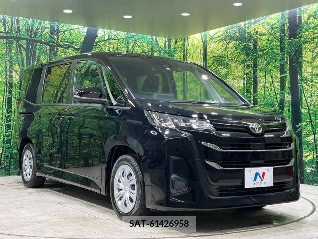 Toyota NOAH 2023-04 226556-17