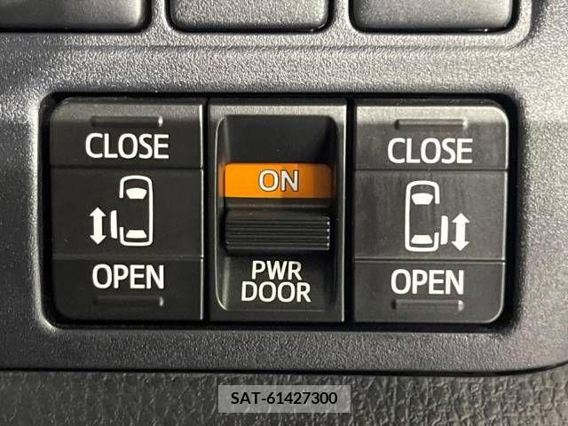 Toyota VOXY 2019-12 288979-3