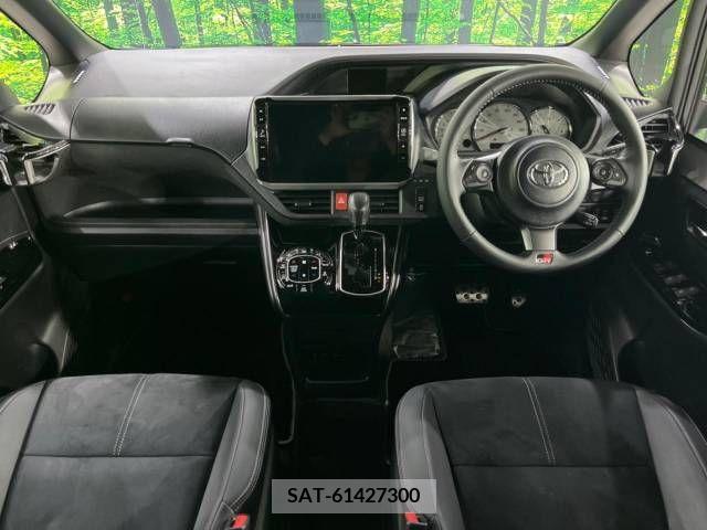 Toyota VOXY 2019-12 288979-1