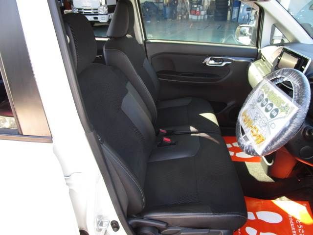 Daihatsu MOVE CUSTOM 2017-05 5611-12