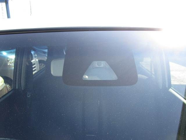 Daihatsu MOVE CUSTOM 2017-05 5611-21