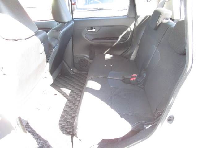 Daihatsu MOVE CUSTOM 2017-05 5611-8