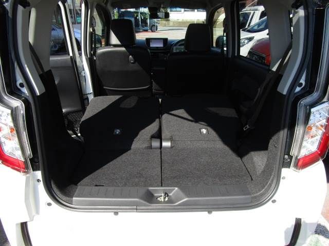 Daihatsu MOVE CUSTOM 2017-05 5611-5