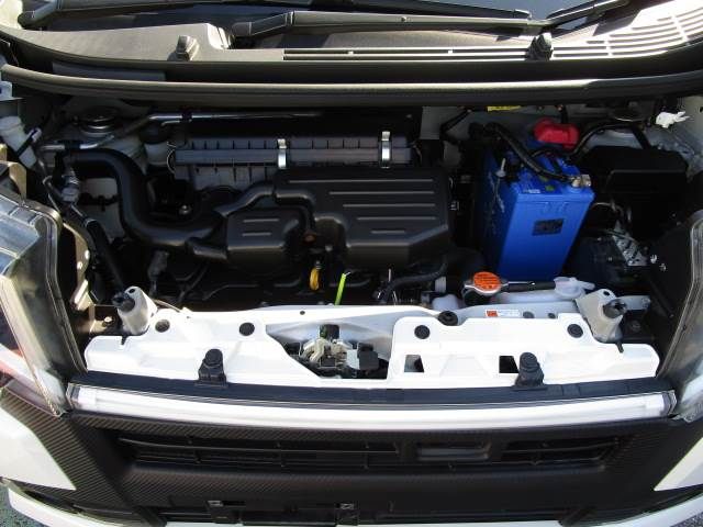Daihatsu MOVE CUSTOM 2017-05 5611-22