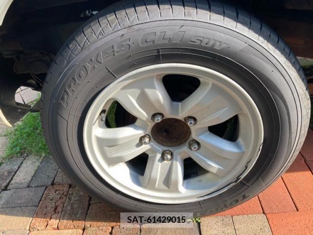 Suzuki JIMNY 2011-08 391572-6