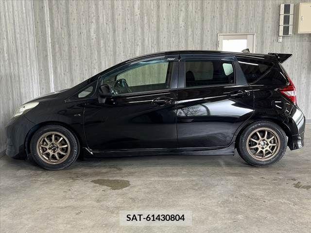 Nissan NOTE 2013-03 302292-11