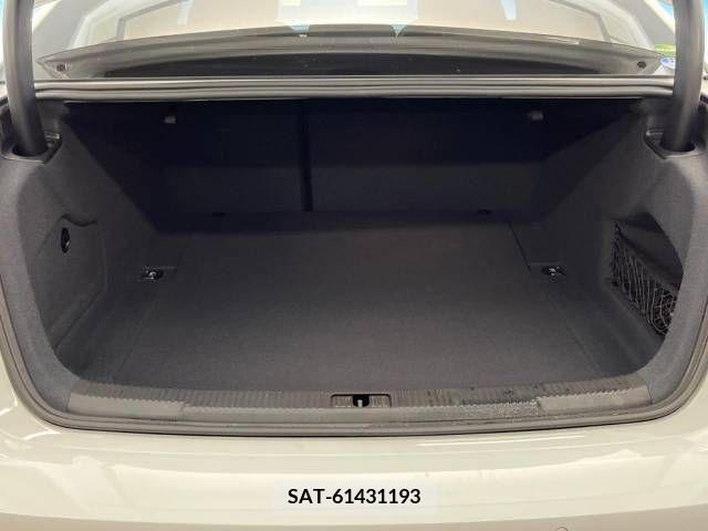 Audi A6 2015-03 383385-12