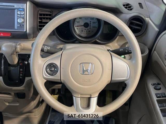 Honda N BOX 2012-02 339828-11