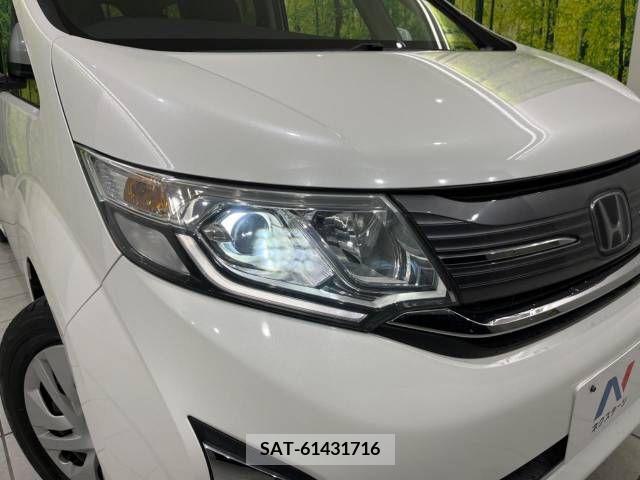 Honda e 2015-09 205880-12