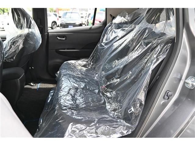 Nissan LEAF 2018-01 3311-17