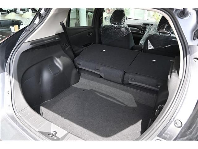 Nissan LEAF 2018-01 3311-20