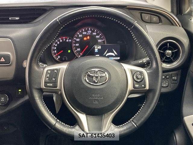 Toyota VITZ 2015-07 211258-13