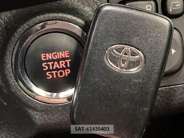 Toyota VITZ 2015-07 211258-6