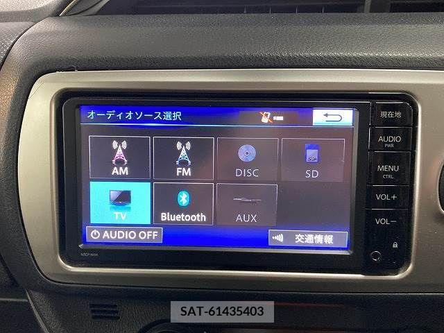 Toyota VITZ 2015-07 211258-3