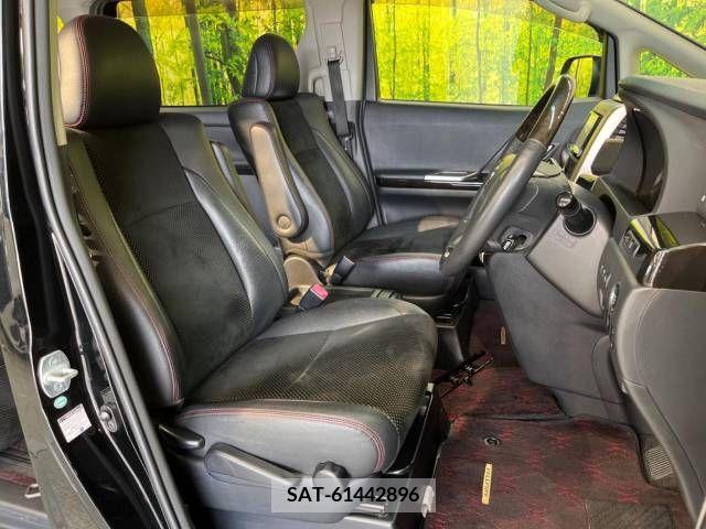 Toyota VELLFIRE 2014-08 379529-8