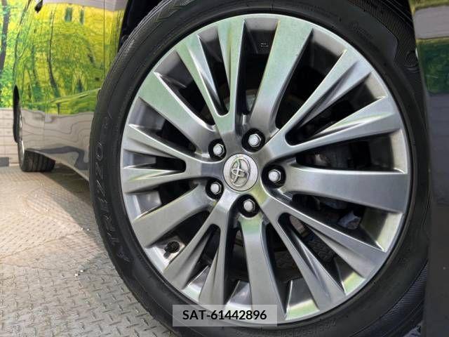 Toyota VELLFIRE 2014-08 379529-14