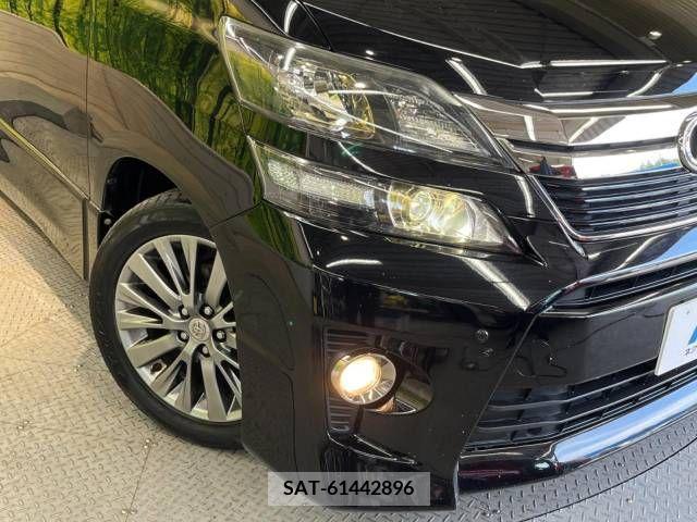 Toyota VELLFIRE 2014-08 379529-13
