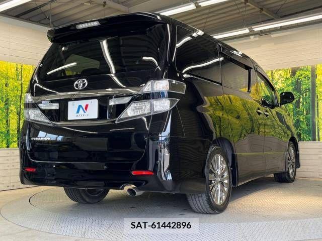 Toyota VELLFIRE 2014-08 379529-18