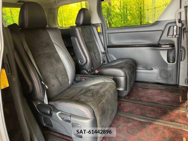 Toyota VELLFIRE 2014-08 379529-9