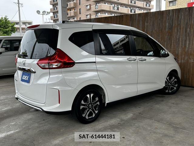 Honda FREED 2022-04 270336-1