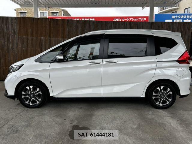 Honda FREED 2022-04 270336-7